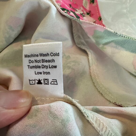 Tuckernuck Gossamer Pink Hydrangea Callahan Shirt Dress - Picture 12 of 12